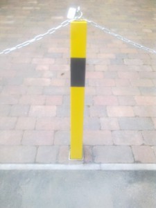 Removable Security Parking Post & Chain