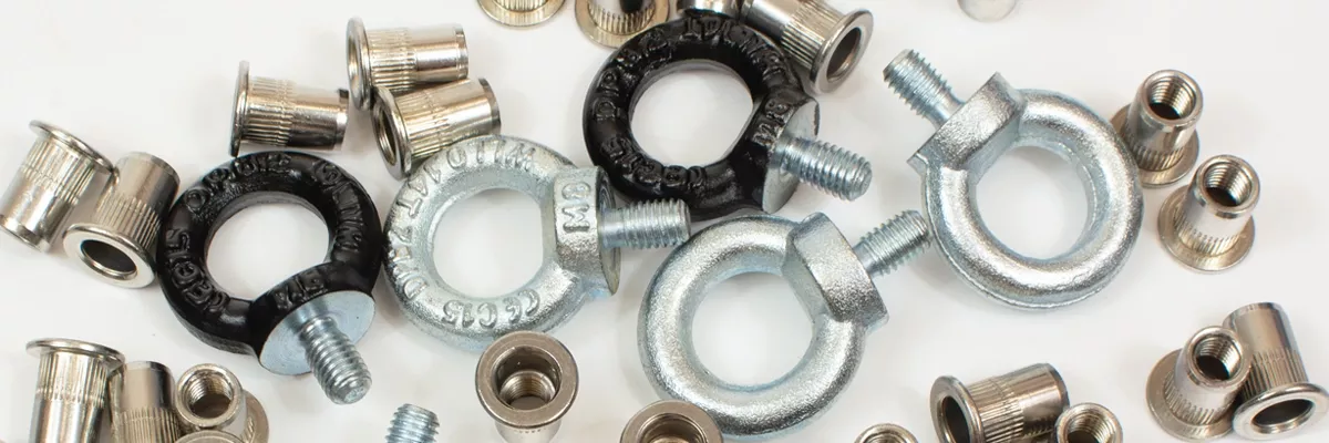 POST_AND_CHAIN_KITS_EYELETS_IMAGE